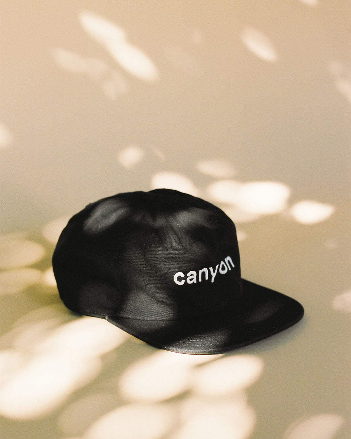 Canyon Coffee Canvas Hat in Black
