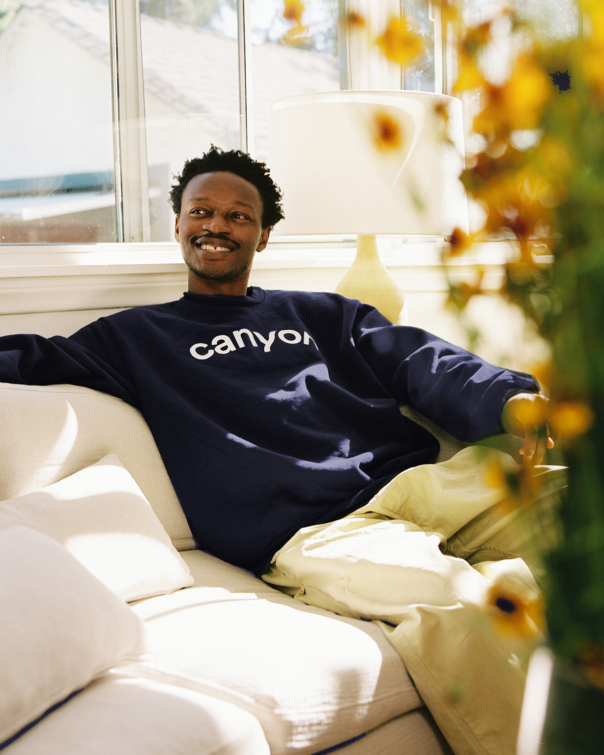 Canyon Sweatshirt in Navy